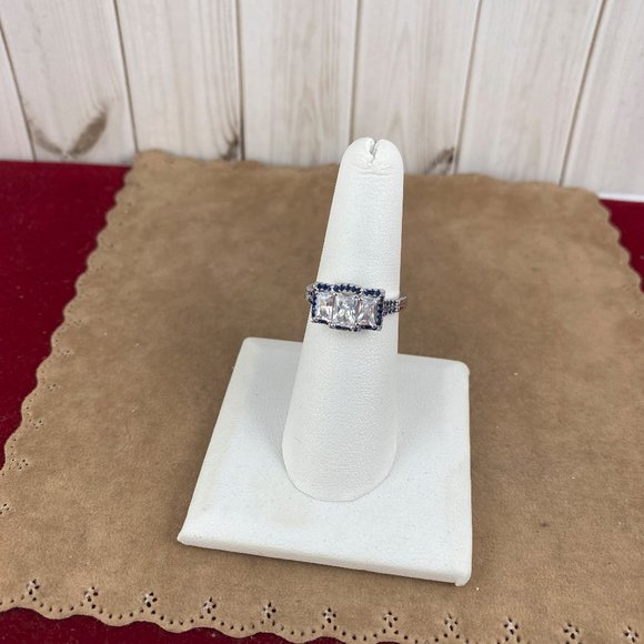 White Topaz 6x4MM Center with 5x3MM sides Radiant Cut With Blue Sapphires Size 6 - Picture 8 of 8